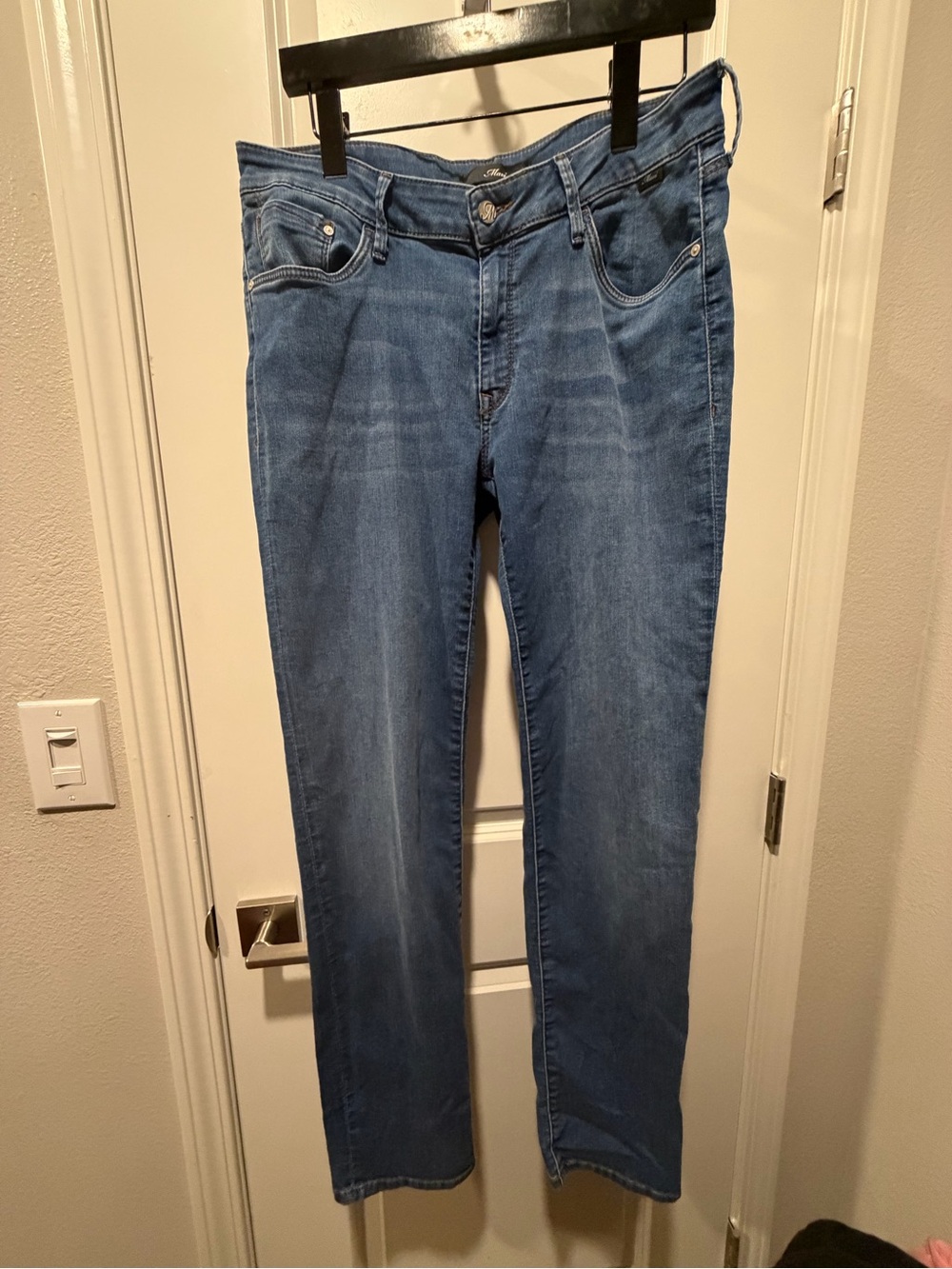 NWOT Mavi Emma Slim Boyfriend Jeans | Women’s | Medium Wash